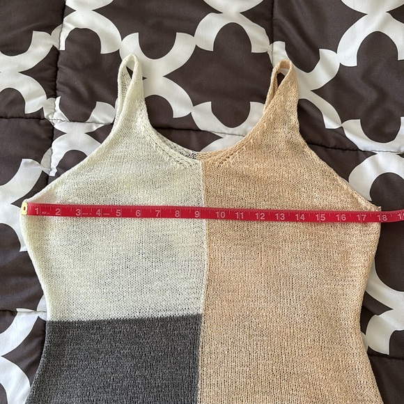 Color Block Crochet Style Tank Top NWOT Size M - Picture 6 of 7